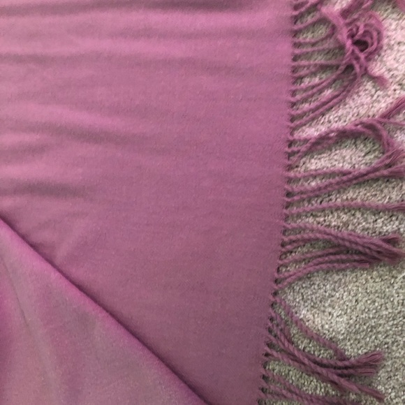 2/$30 Lavender Brand new Indigo scarf 🧣 - Picture 2 of 3